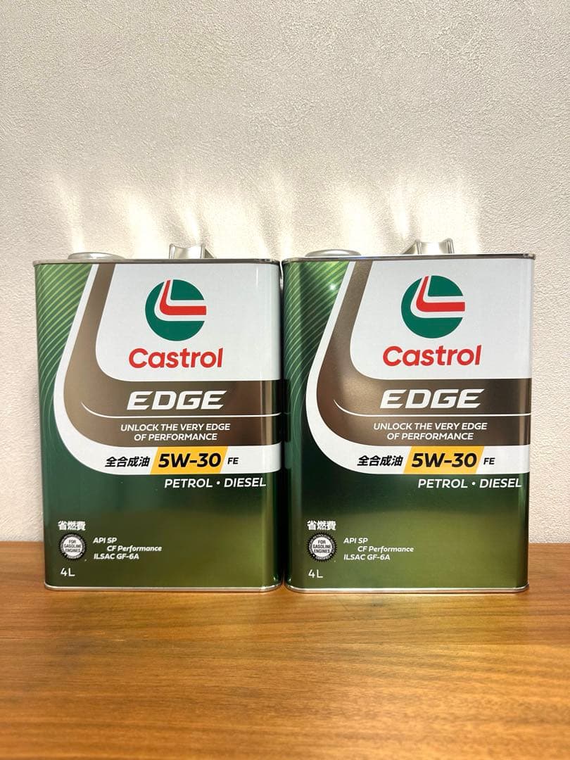 【新品8L】Castrol EDGE 5W-30 FE エンジンオイル4L×2缶