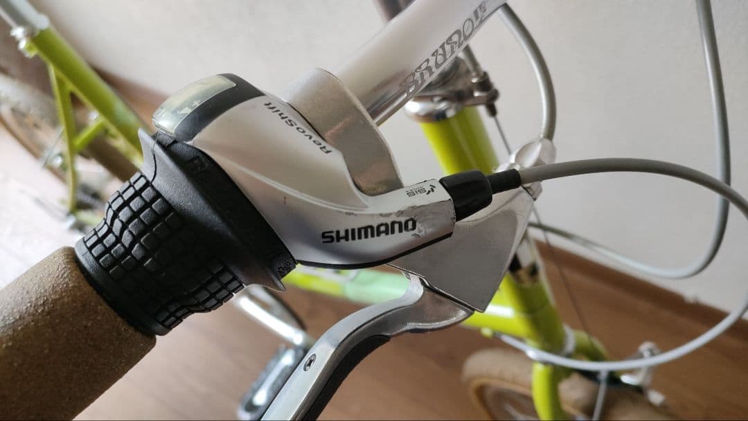 岩手県引き取り限定 ブルーノ ミキスト 8速 ミニベロ 小径車 状態良好