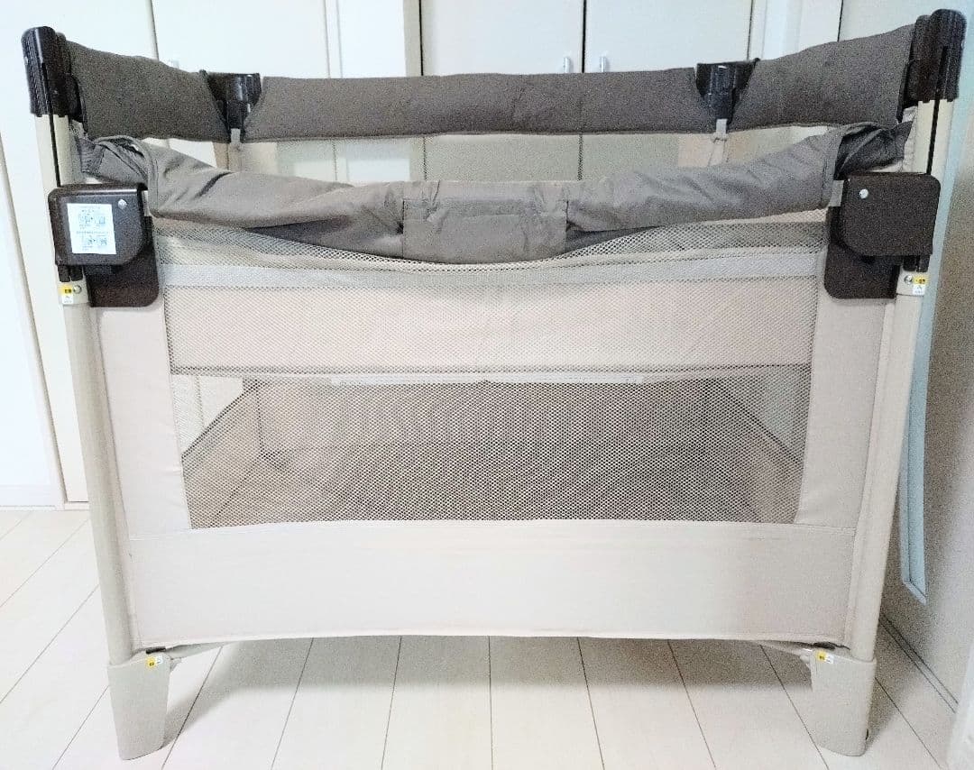 りょーつ　Aprica アップリカ ベビーベッド ココネルエアー