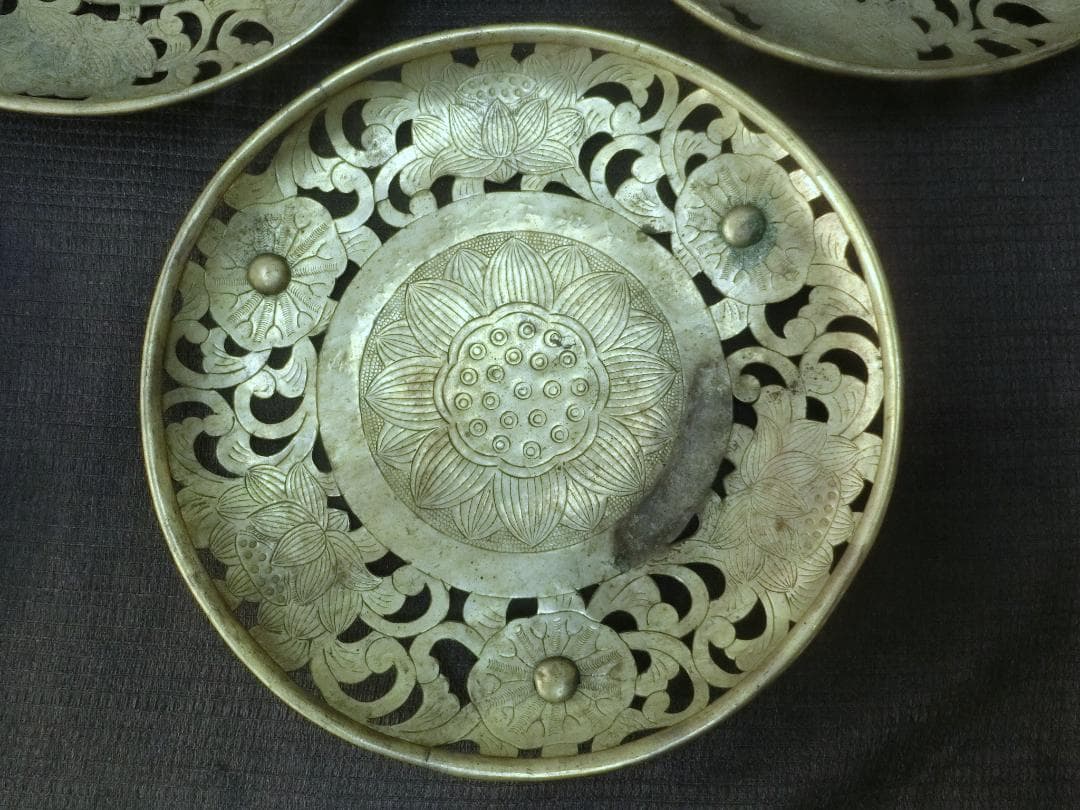 仏教美術！【仏具　華籠　けご　4点　蓮花１対・K20・骨董】仏　佛　恵比寿大黒