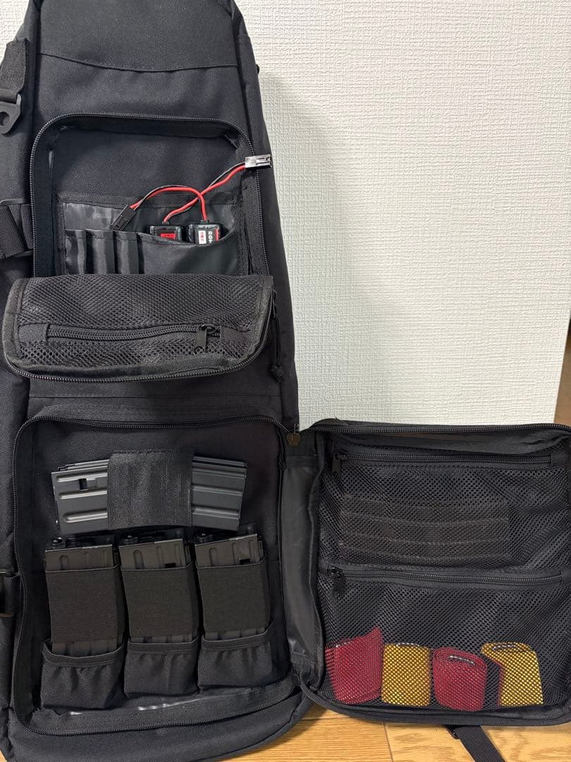 東京マルイ次世代電動ガン ブラック キャリーケース付き