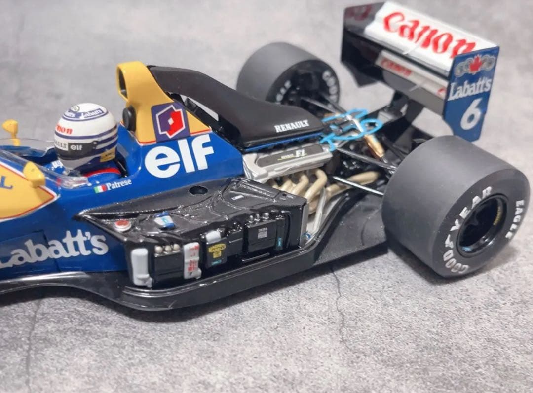 カスタム品 1/18 Quartzo ウィリアムズ ルノー FW14B