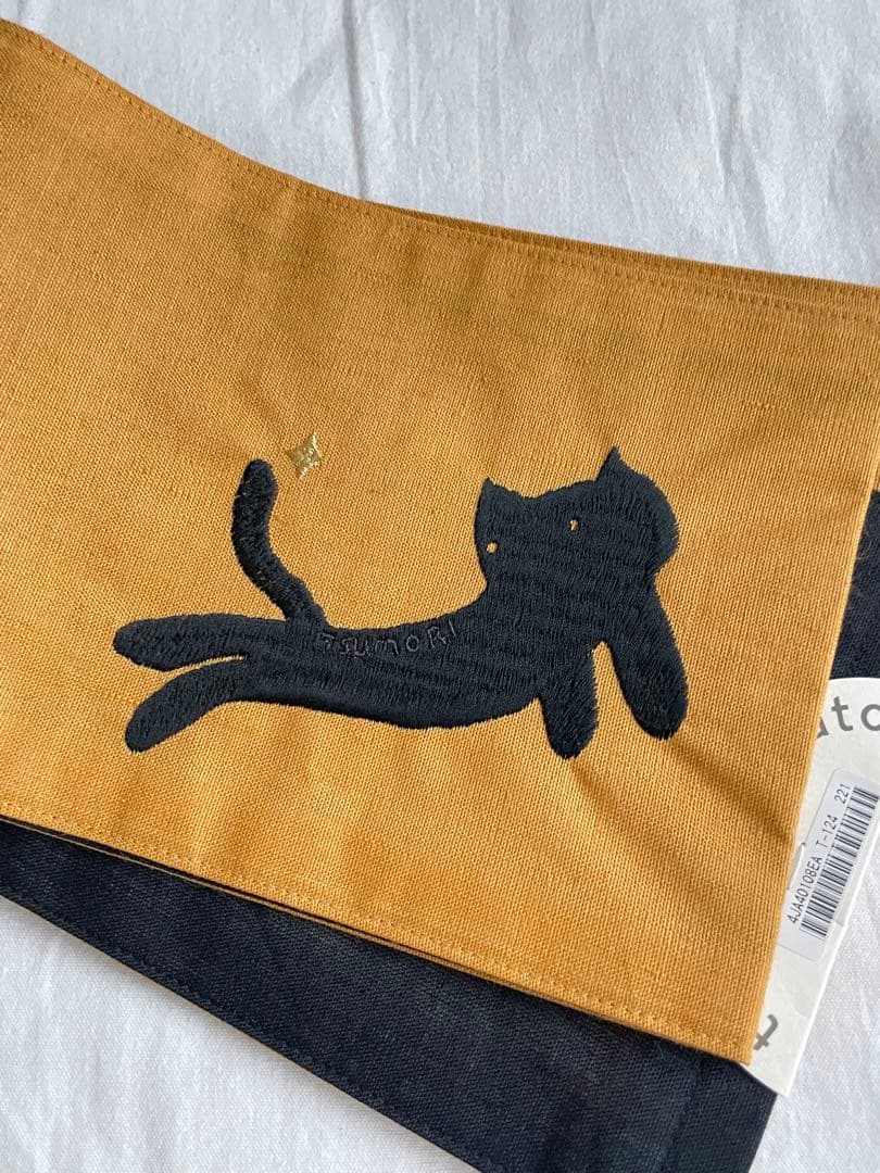 【ツモリチサト】半幅帯 黒とカラシと猫刺繍