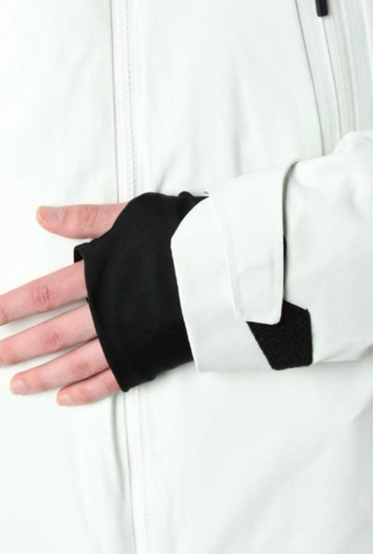 DESCENTE デサント　メンズスキーウェア　ルミナスホワイト　新品未使用