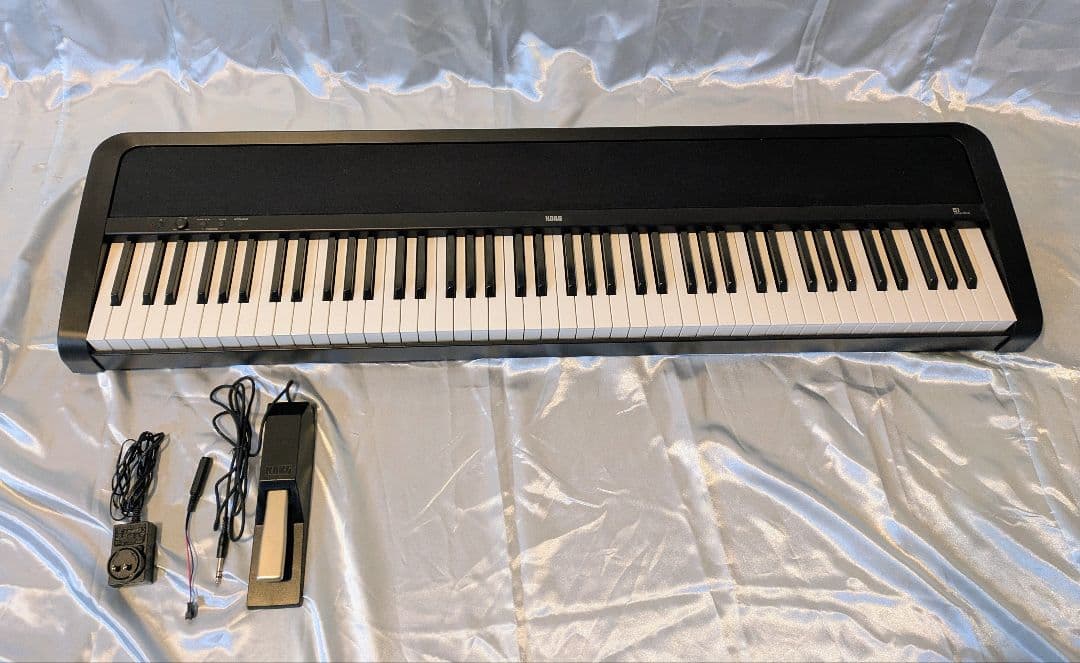 KORG 電子ピアノ B1 付属品あり