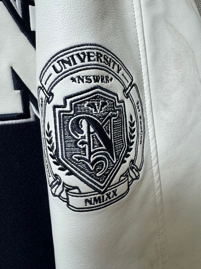 最終値下げ 【公式】NMIXX スタジャン XL メンバー指定でトレカ付