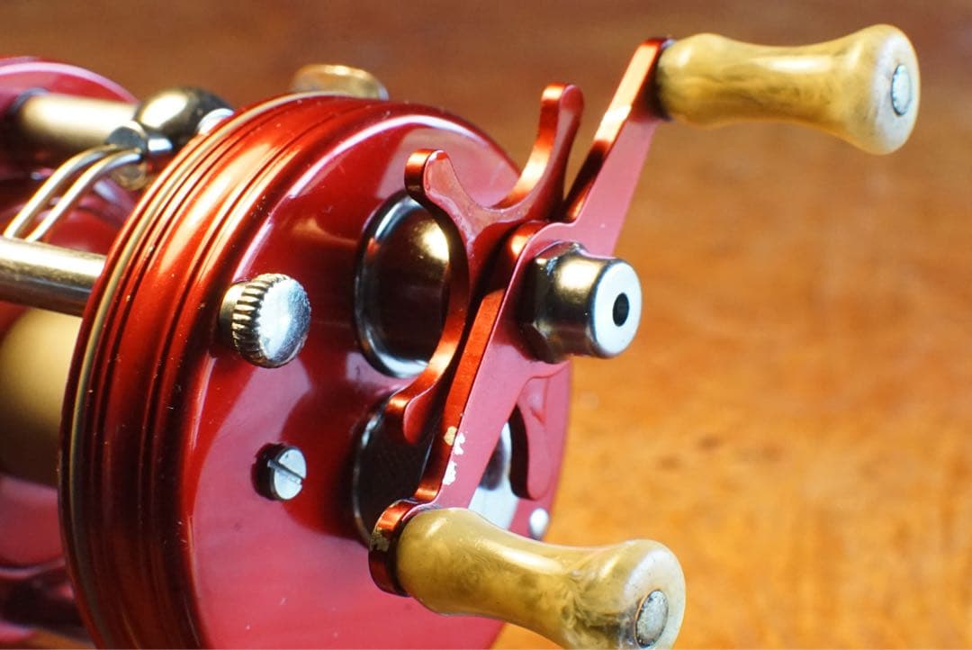 ABU アンバサダー 5000 メンテ済 フレーム修正済