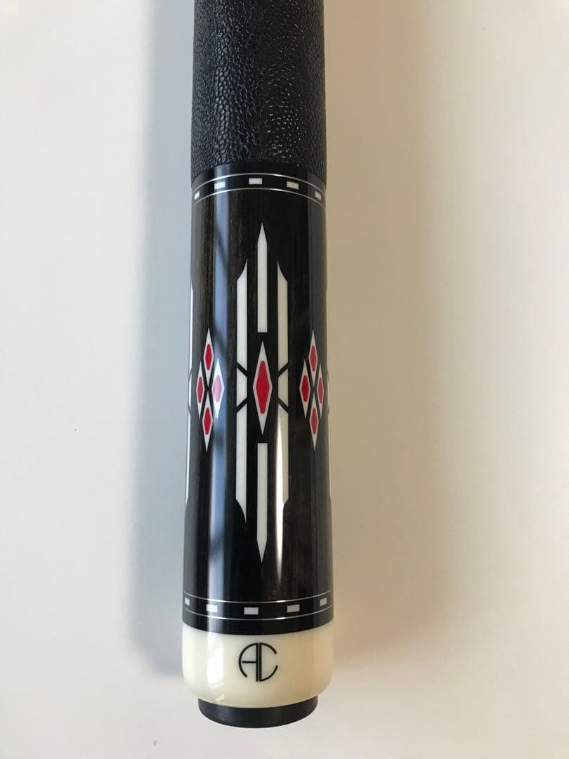 ￼Ariel Carmeli Red Diamond by Viking