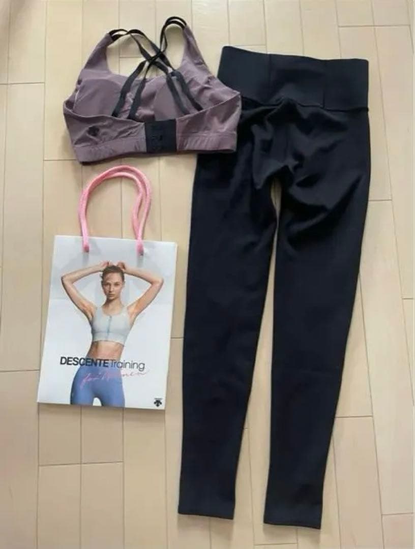 【半額】DESCENTE トレーニングウェア　M