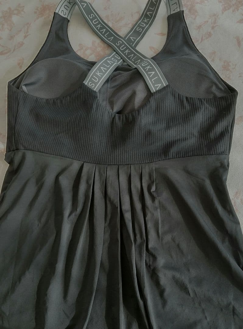 【SUKALA】ベーシックバックフレアタンクトップ　ブラック　LL