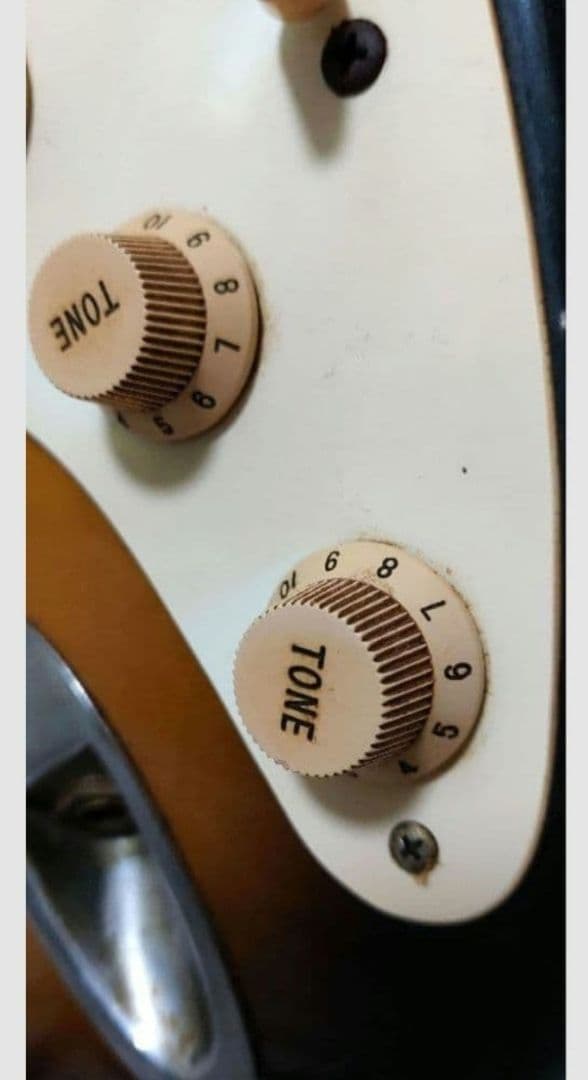 Fender サンバースト & ZOOM PLAYER 3030 　　　3セット