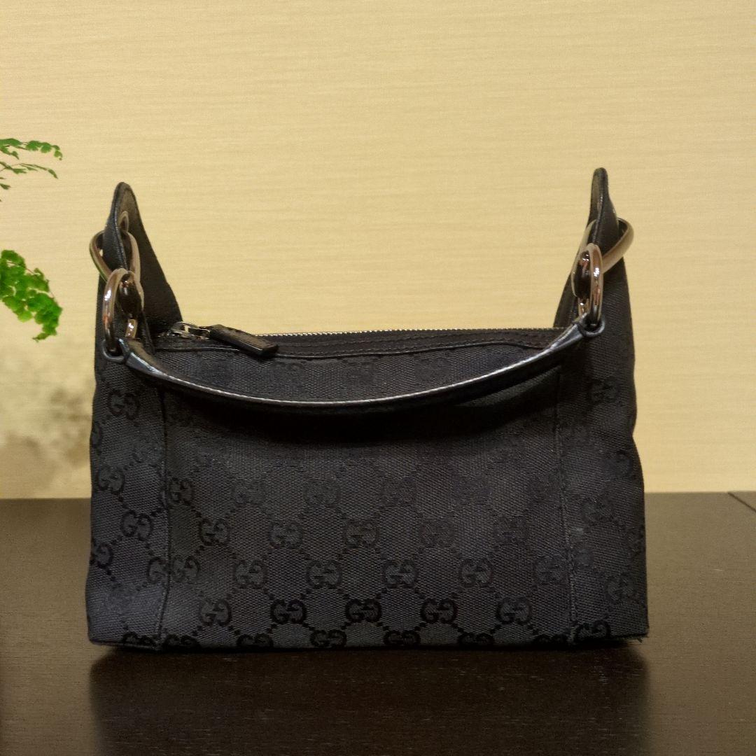 GUCCI ブラック ハンドバッグ