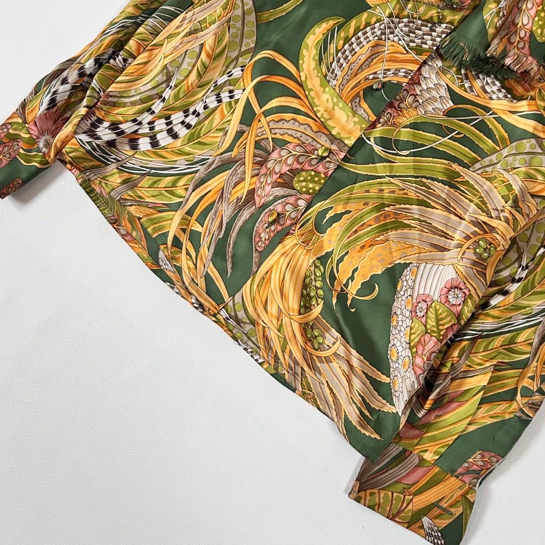 美品✨サルヴァトーレフェラガモ シルク スカーフ付きブラウス 総柄 L