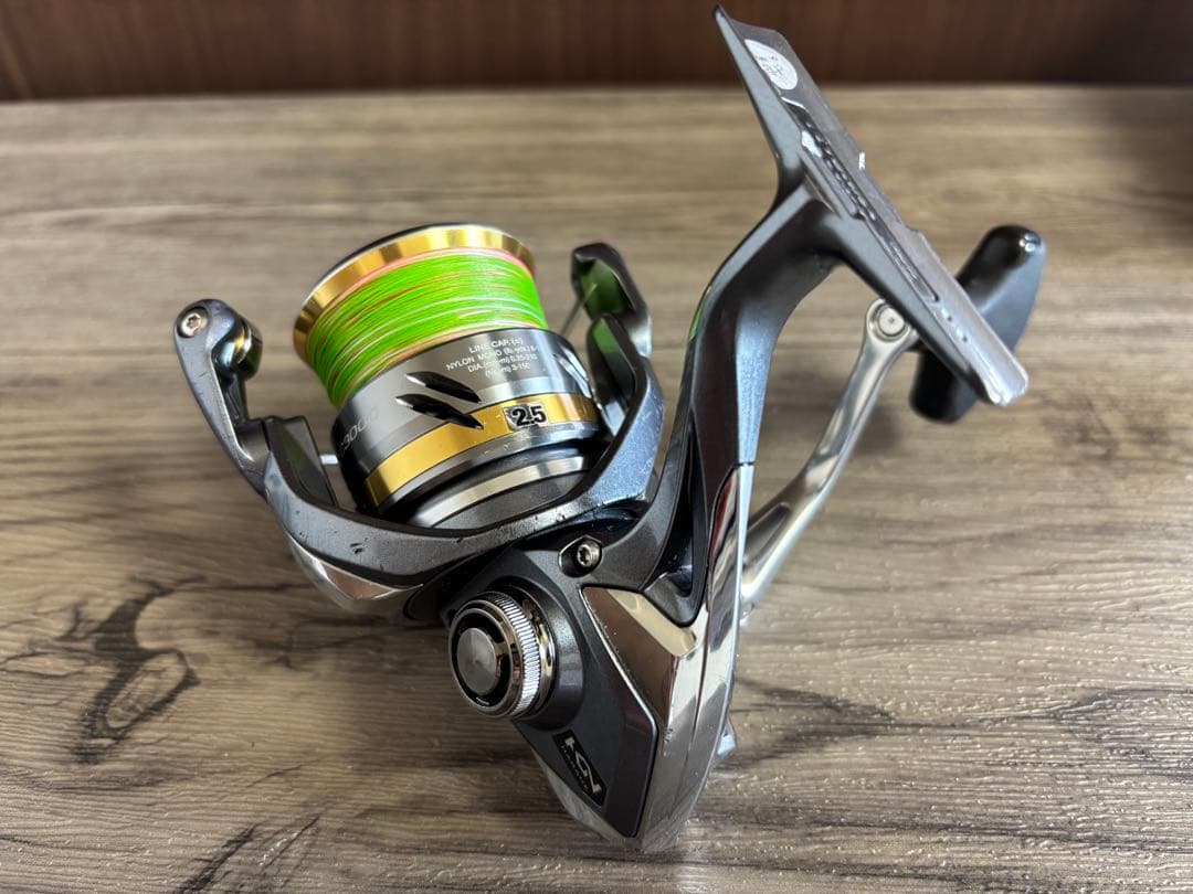 SHIMANO ULTEGRA C3000 スピニングリール