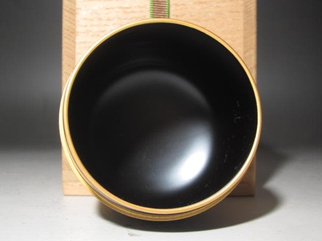 【セール】☆　柿木章　椿蒔絵大棗　裏千家　十五代　鵬雲斎の花押☆y387