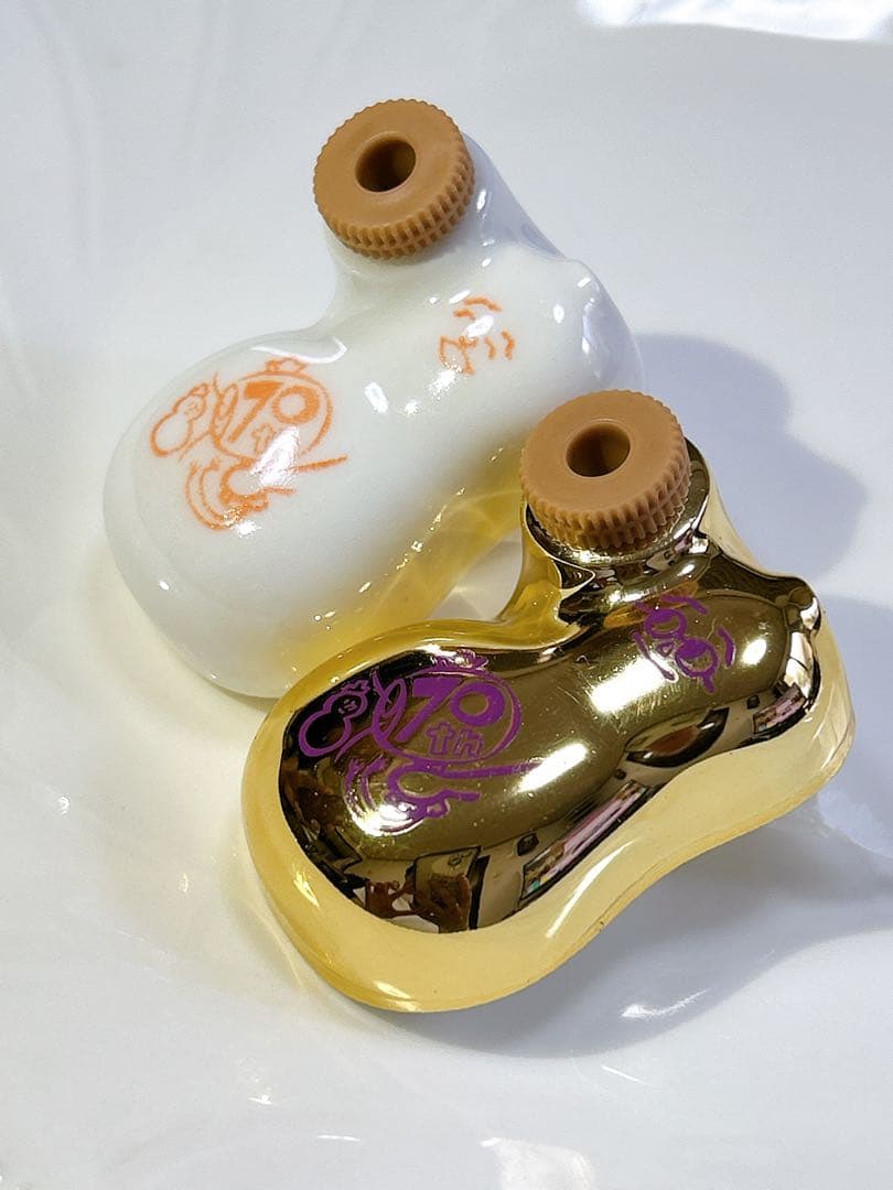 7/26限定価格✳︎ 金のひょうちゃん崎陽軒70周年デザイン　醤油さし 2個セット