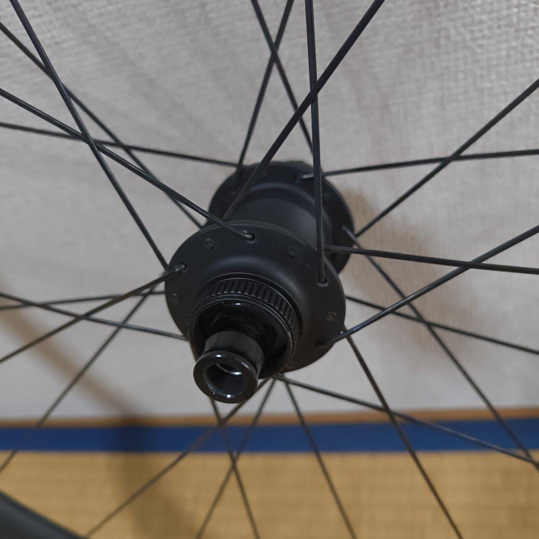 Bontrager Aeolus Elite 35 リアホイール