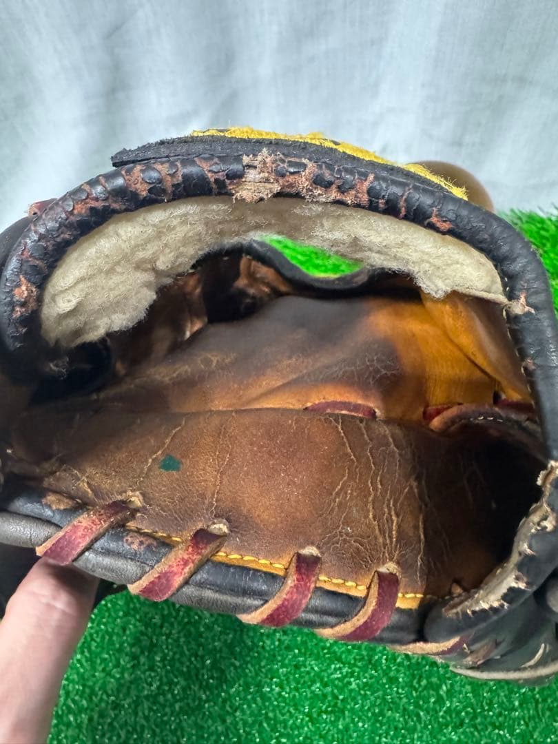 プロ支給品　小笠原道大選手実使用グローブ　ミズノプロ