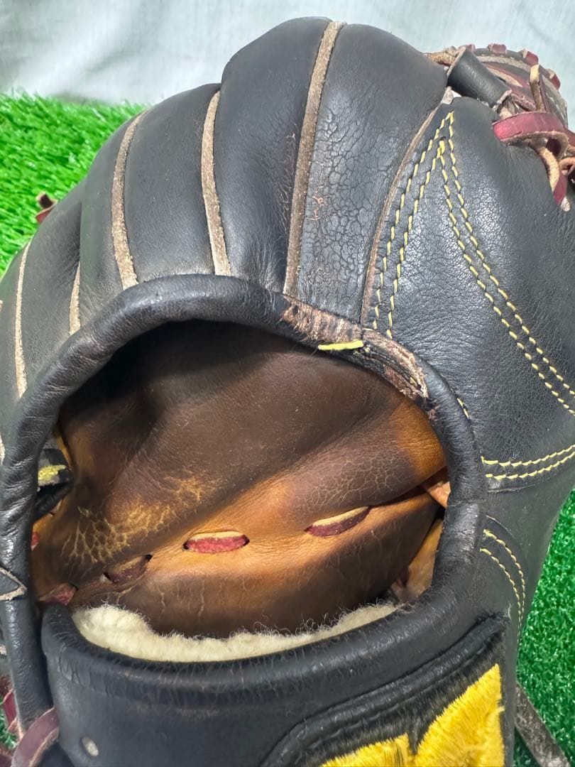 プロ支給品　小笠原道大選手実使用グローブ　ミズノプロ