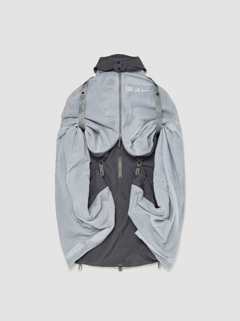 Nike ISPA morph Poncho テント