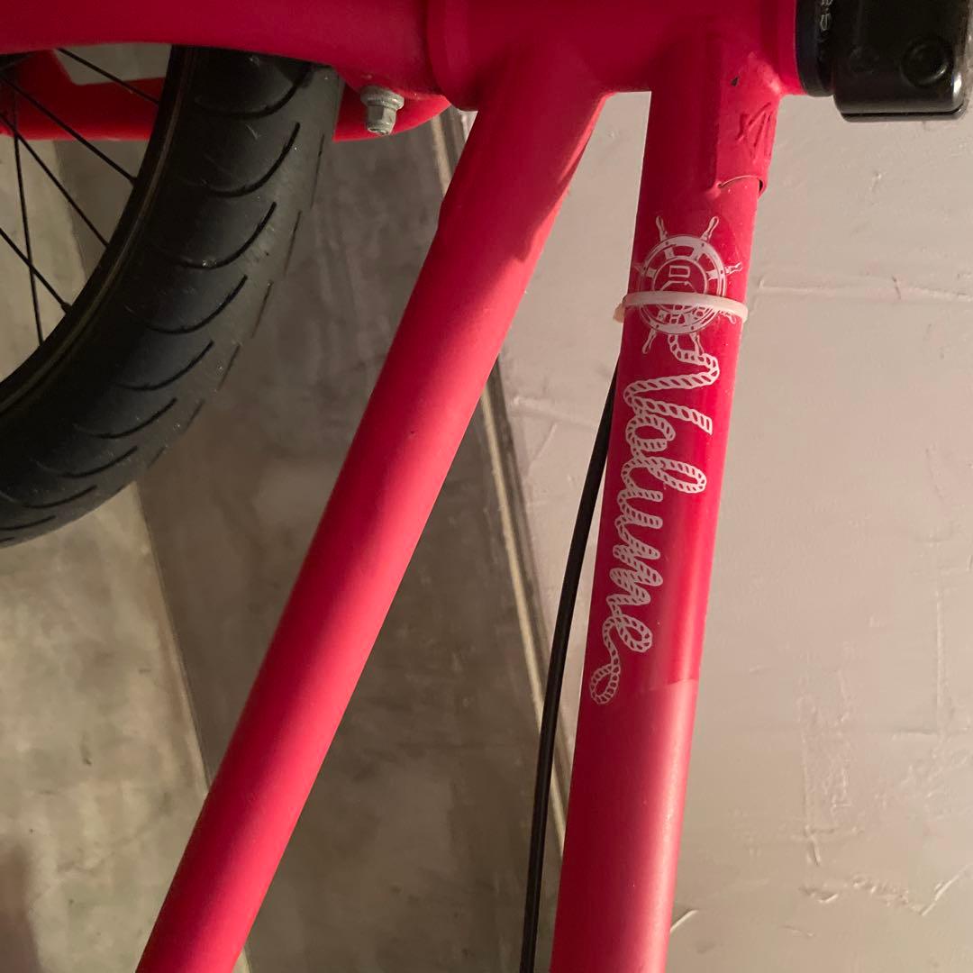 Volume レッド BMXバイク