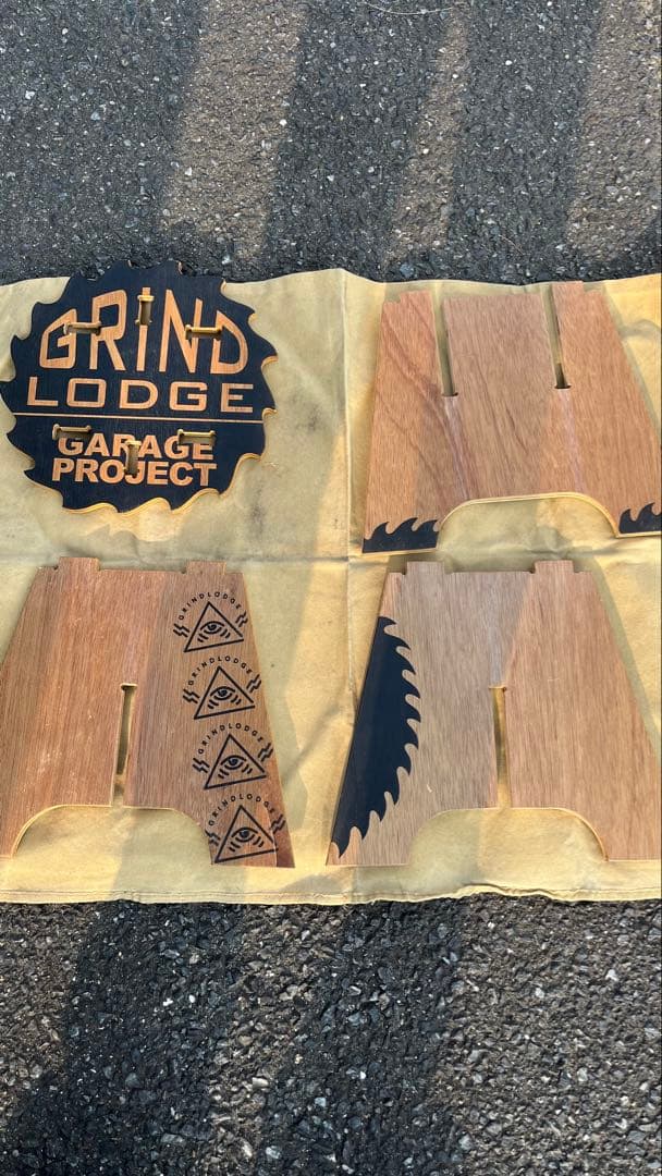 m*m様 Grindlodge グラインドロッヂ　スツール