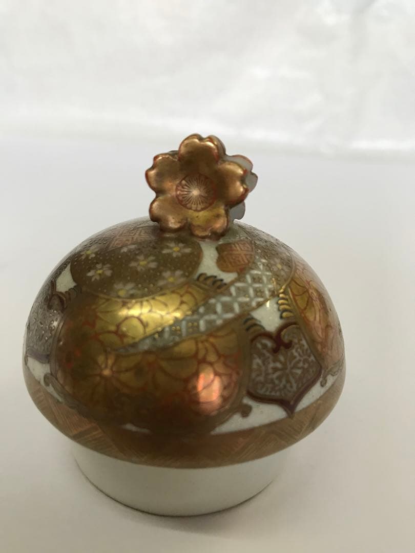 [綿埜製]九谷焼ティーポット(花魁道中花見図)