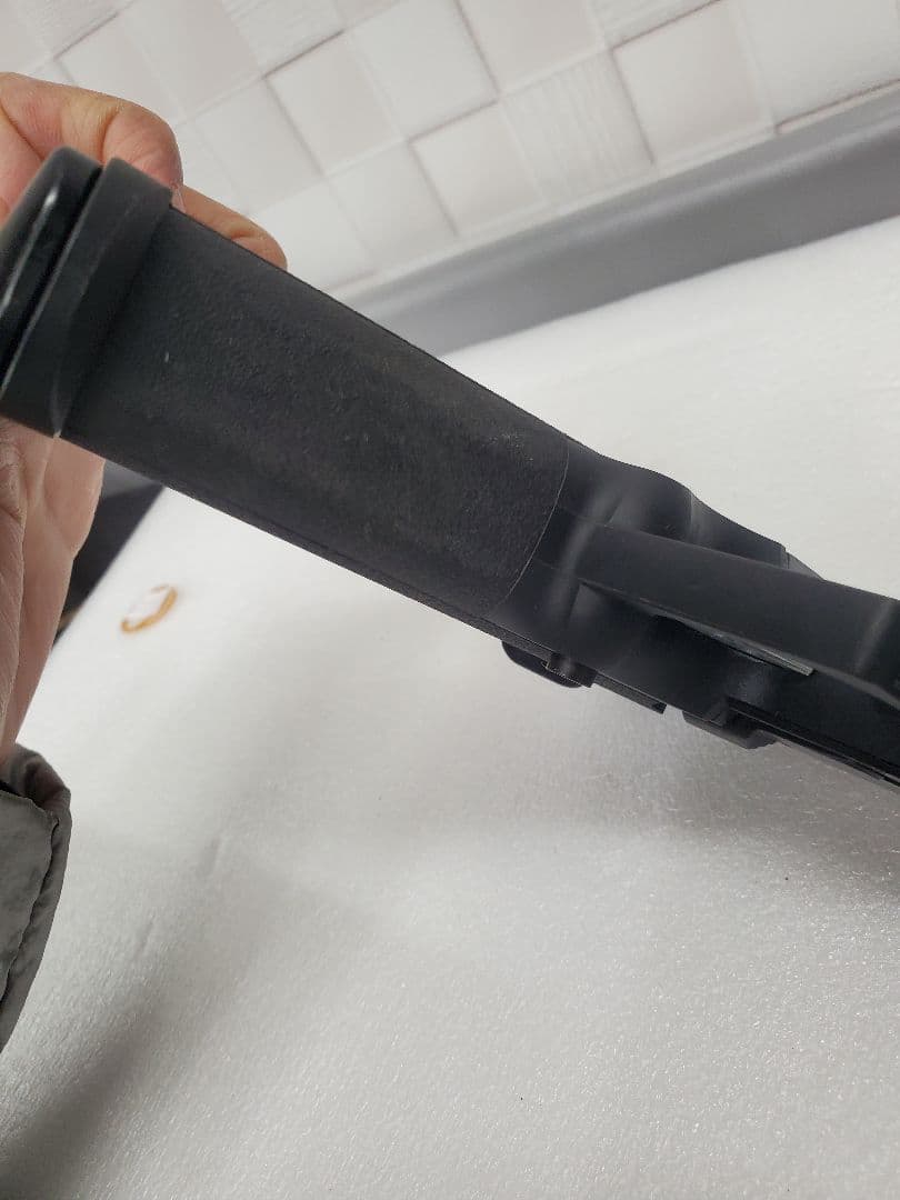 ウエスタンアームズ ガスブローバック V12 ハイキャパシティ/2トーン