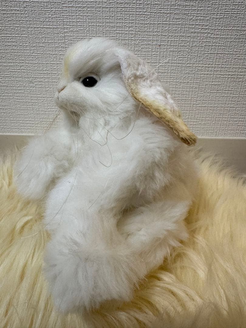 【最終価格】海外作家様作　アートドール　帽子を被ったうさぎ