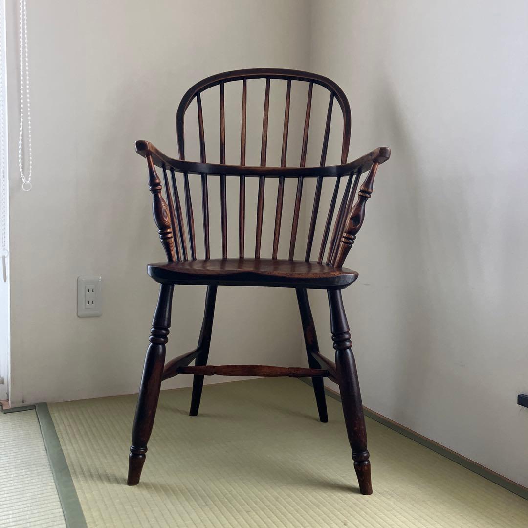 ボウバックチェア　イギリスアンティーク　アーム付き　ウィンザーチェア ー　椅子