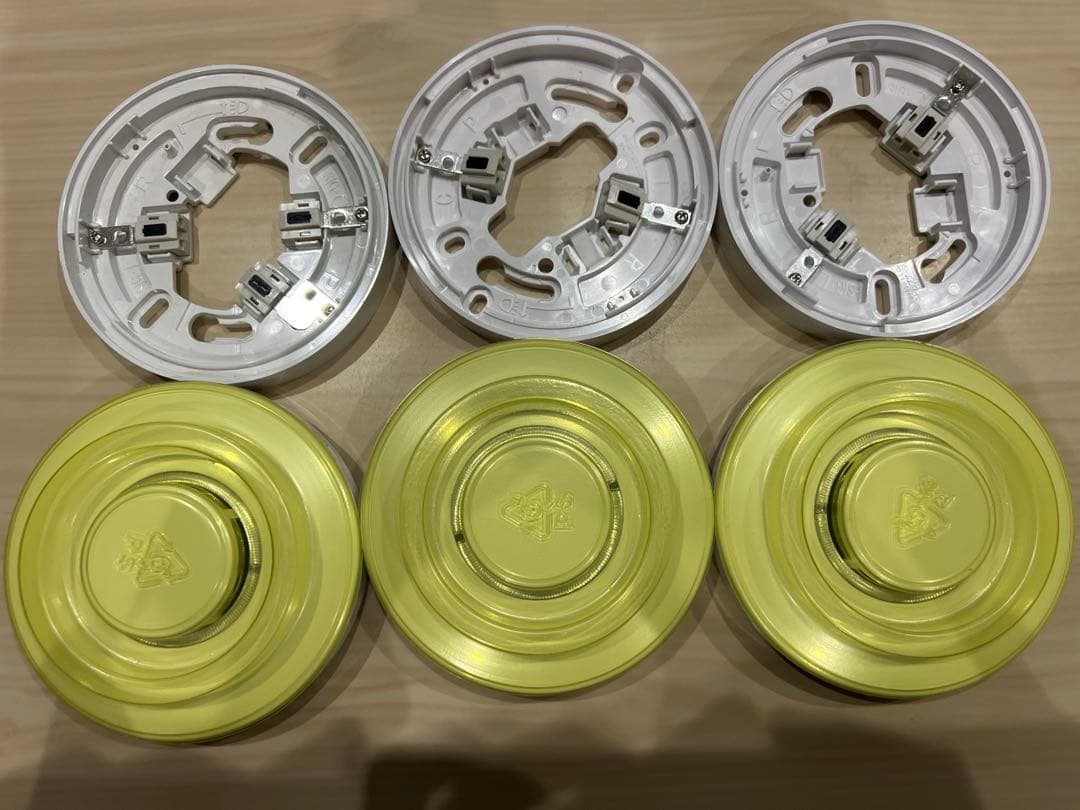 2025年製　ニッタン製　光電式スポット型感知器　3個CK2B-016ベース付