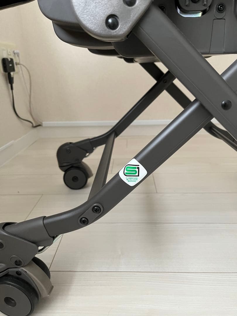 コンビ ネムリラAUTO SWING BEDi エッグショック おやすみドーム