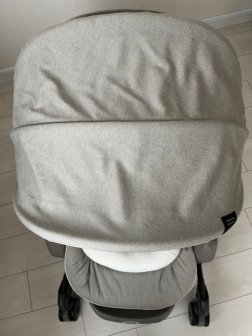 コンビ ネムリラAUTO SWING BEDi エッグショック おやすみドーム