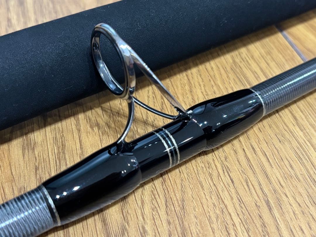 極美品　MCワークス　RAGING BULL 104XF-2 レイジングブル