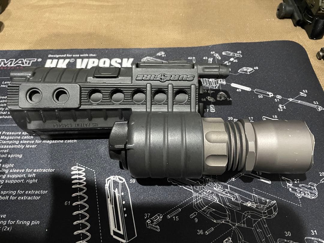 今週限定値下げ　実物SUREFIRE  M500A アッパーのみ