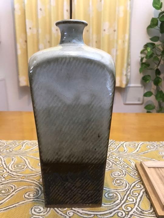 人間国宝 島岡達三作 掛合釉象嵌縄文方壷(共箱付)