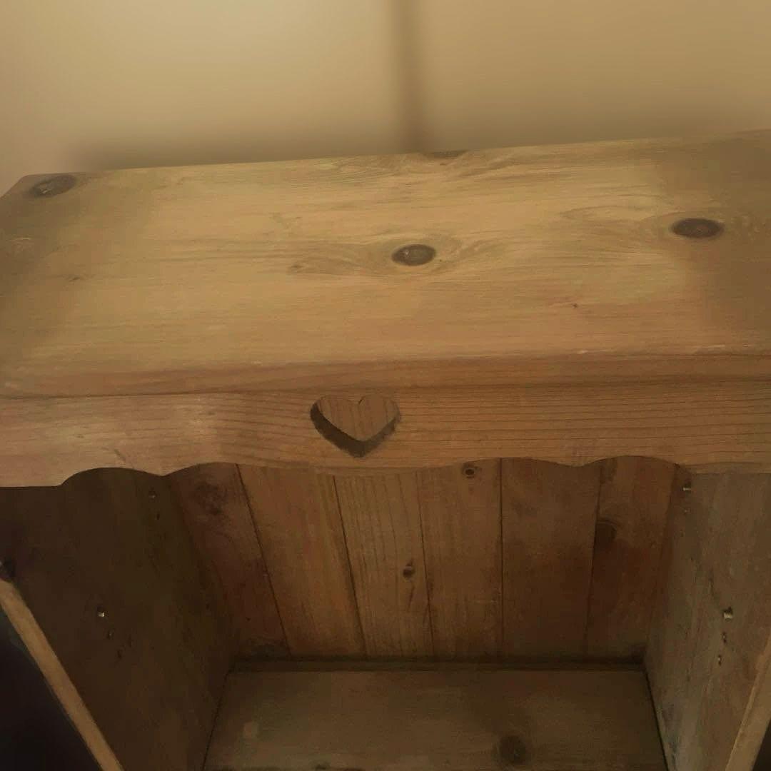 アメリカンカントリー　アンファン　コーハウス　棚　飾り棚