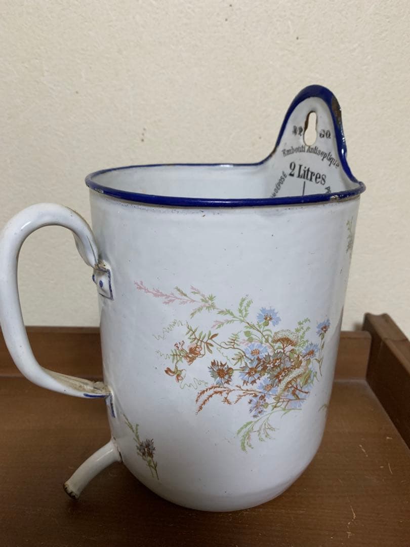 アンティーク　ホーロー　イリゲーター　水色花柄ジャグ　ピッチャー　ヴィンテージ