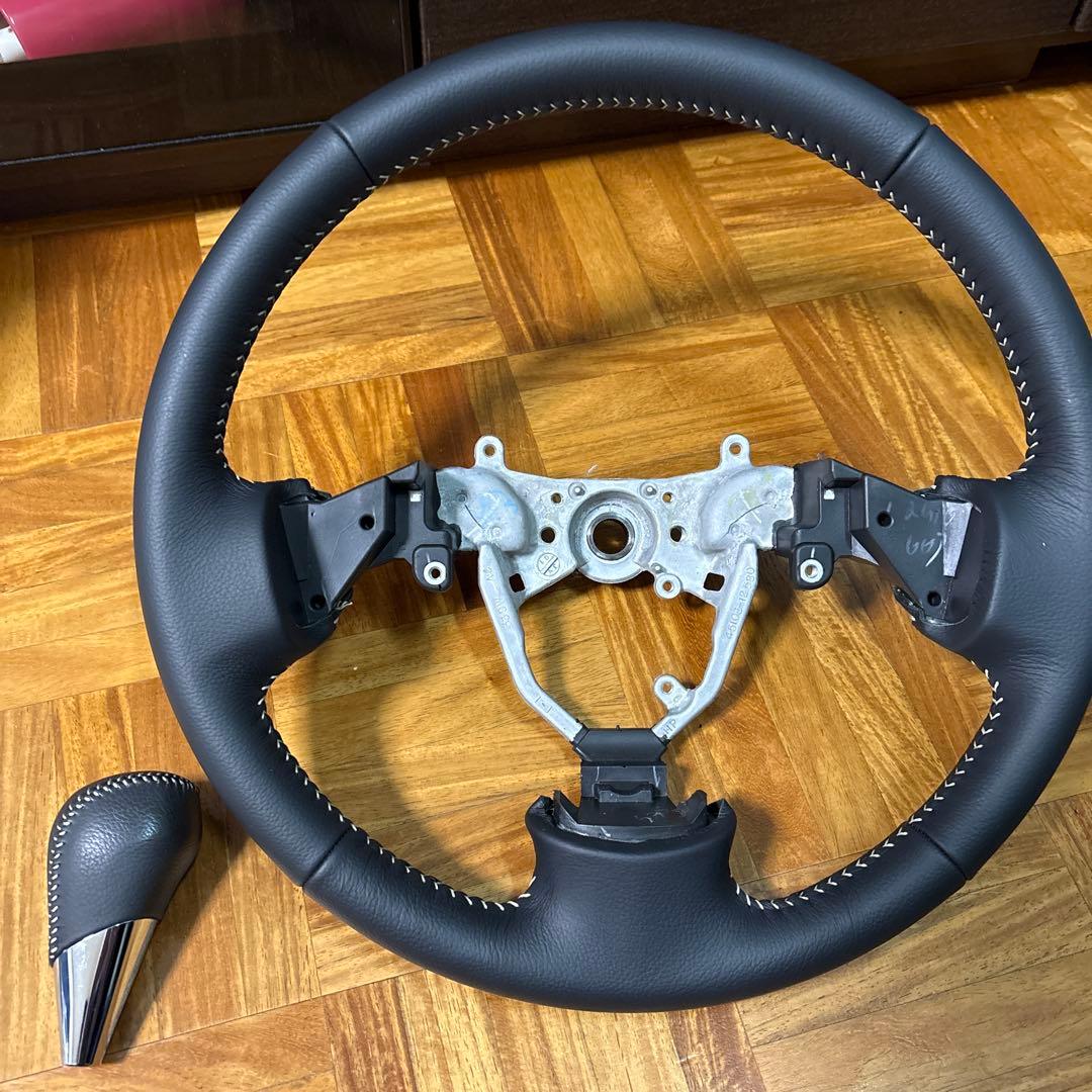 カローラルミオン　ON B ハンドル シフトノブ