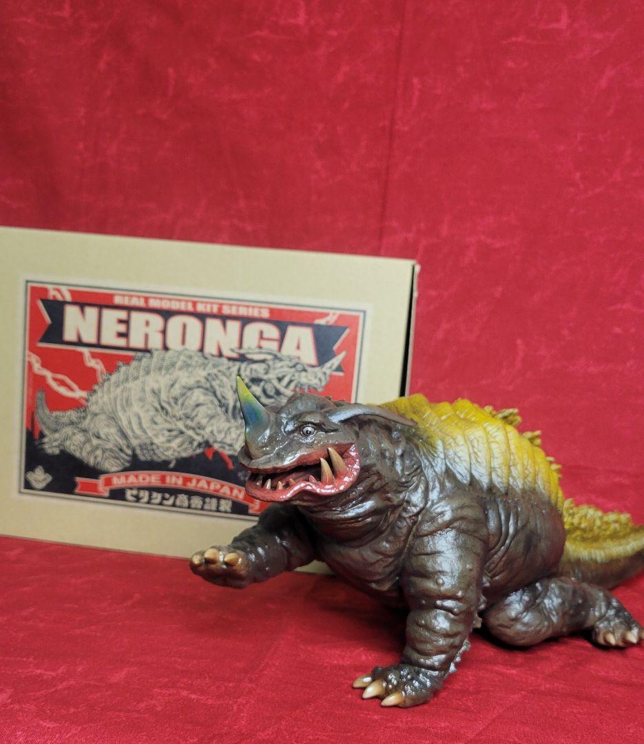 ビリケン商会ソフビキット完成品　透明怪獣ネロンガガレージキット完成品ウルトラマン