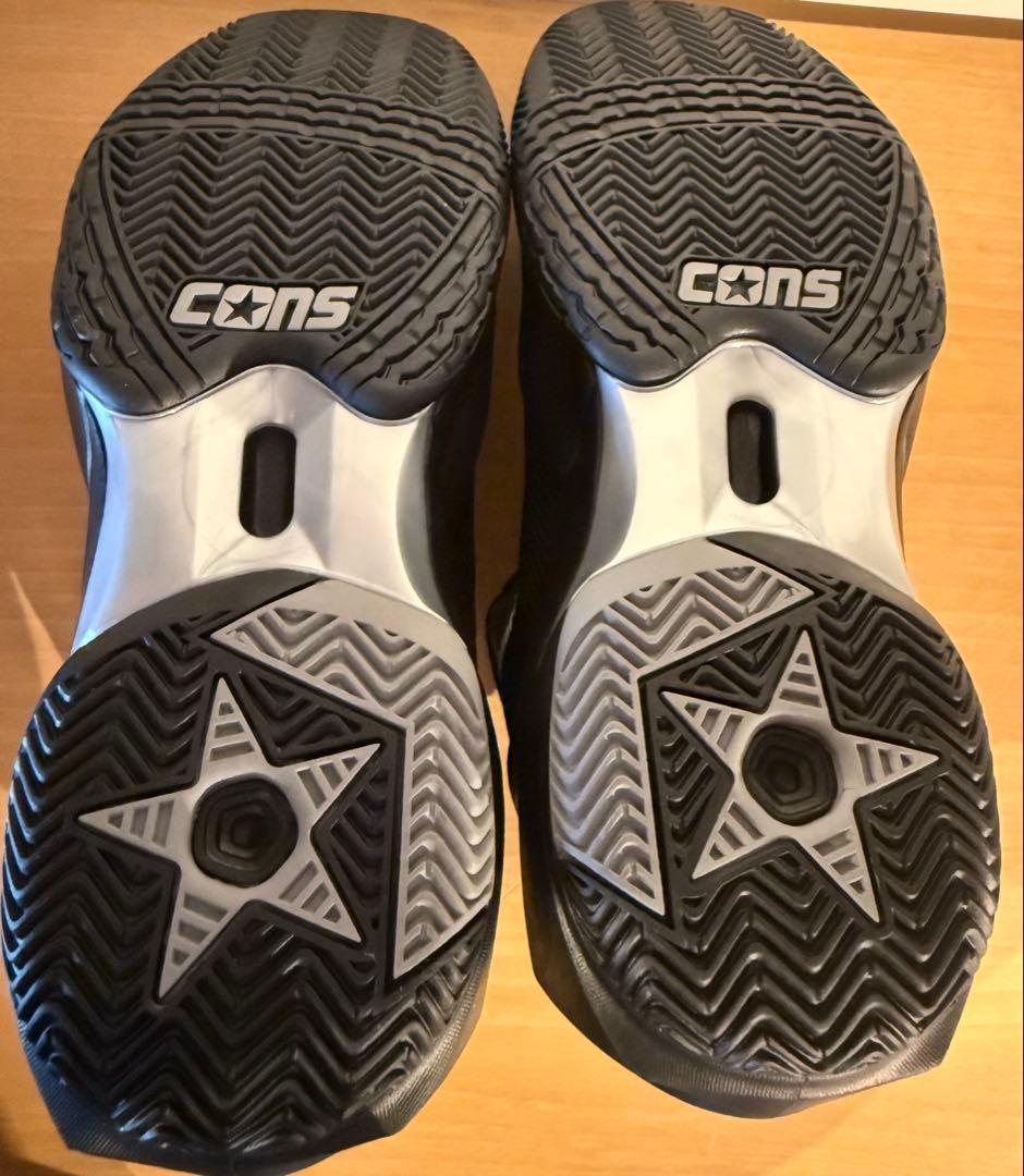 シューズ(男性用) CONS VICBOUND