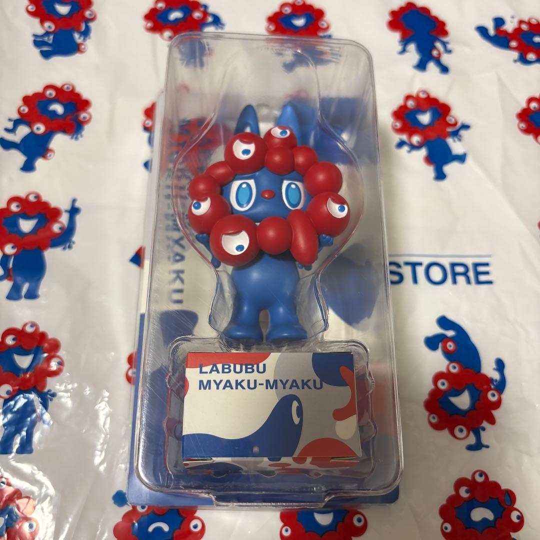 大阪関西万博限定　LABUBU MYAKU-MYAKU　ストラップ付フィギュア
