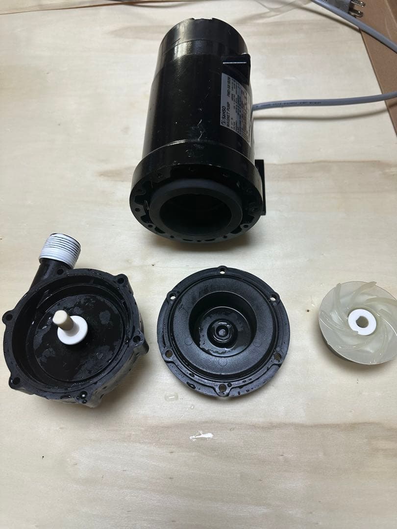 ①三相電機PMD-581B2Mマグネットポンプ