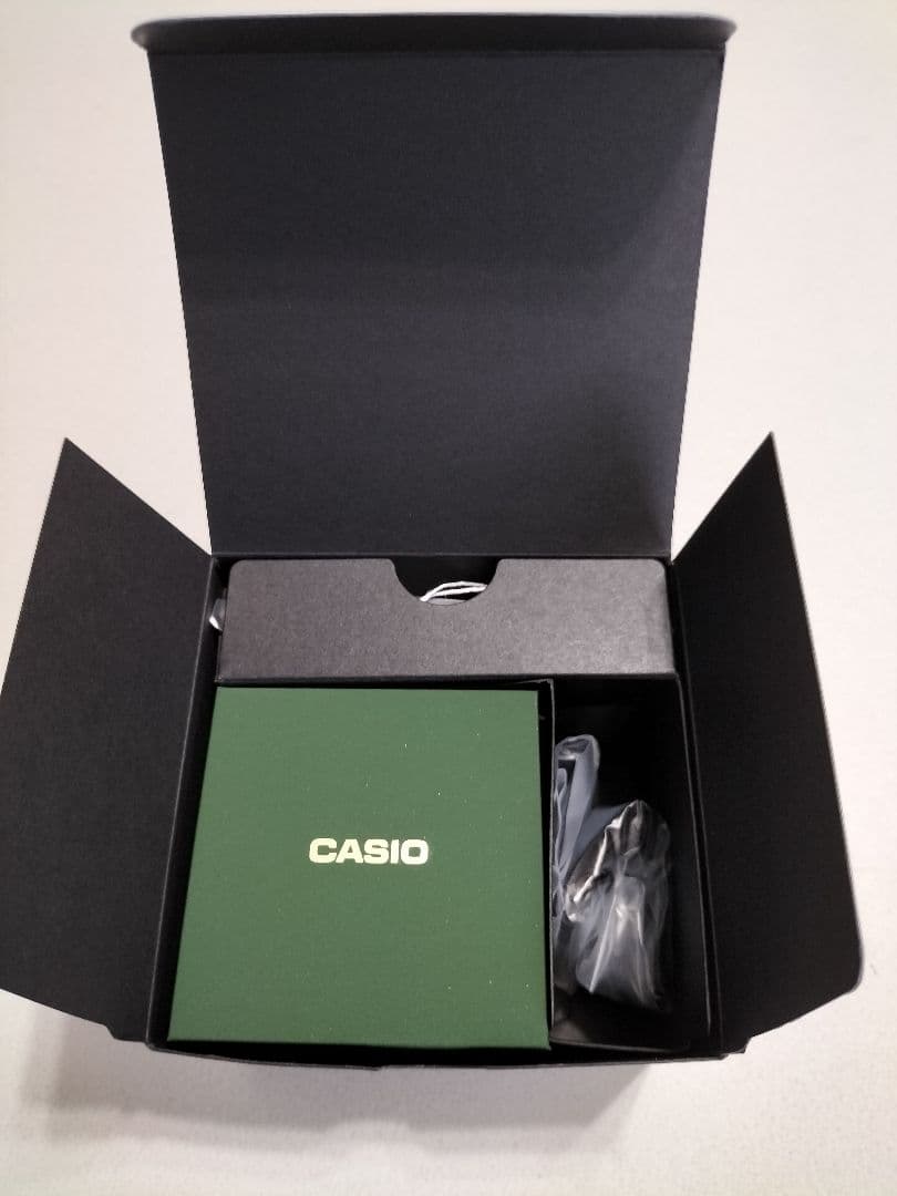 CASIO G－SHOCK リングウォッチ シルバー、ゴールド セット