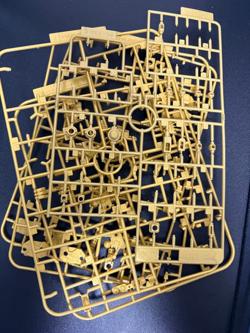 組立済　MG 1/100 ストライクフリーダムガンダム フルバーストモード