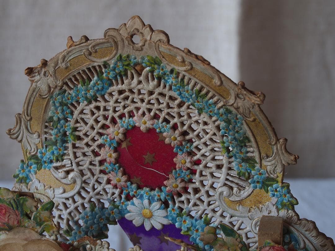 天使と花の装飾のペーパーデコレーション ヴィクトリアン期ペーパークラフトK400