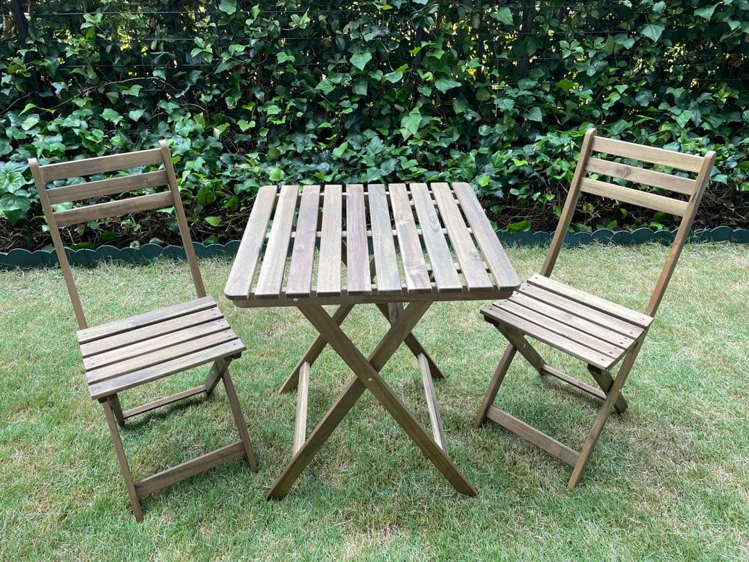 ASKHOLMEN アスクホルメン折りたたみ テーブル & チェア 2脚屋外用