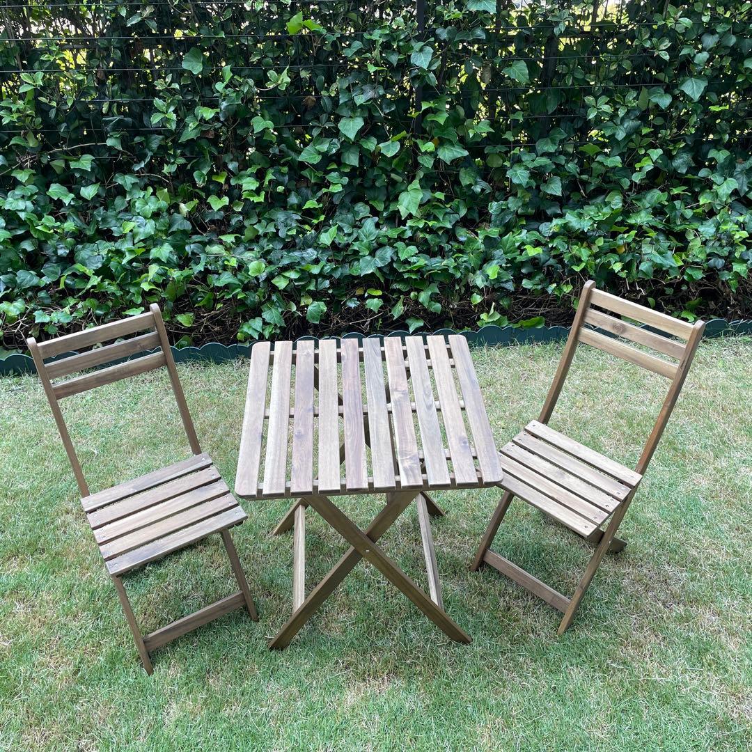 ASKHOLMEN アスクホルメン折りたたみ テーブル & チェア 2脚屋外用