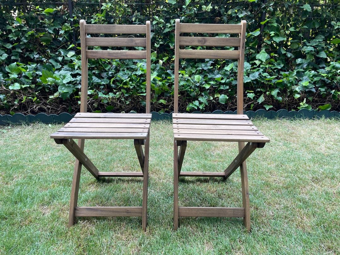 ASKHOLMEN アスクホルメン折りたたみ テーブル & チェア 2脚屋外用