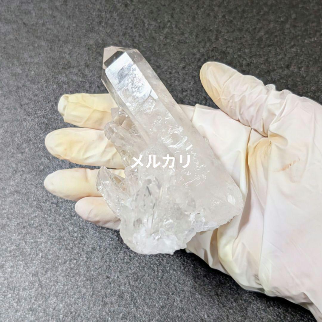 ブラジル コリント産 水晶クラスター　178㌘